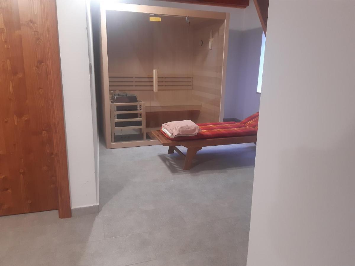 Hisa Vojko Apartment โคบาริด ภายนอก รูปภาพ